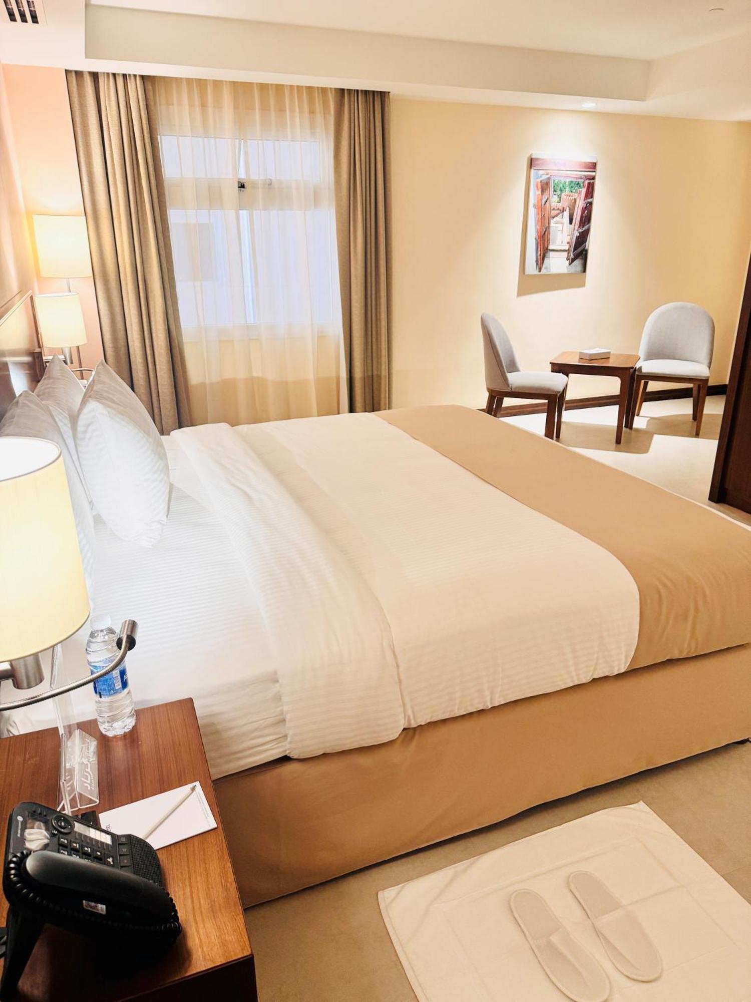 Kyriad Hotel 살랄라 외부 사진