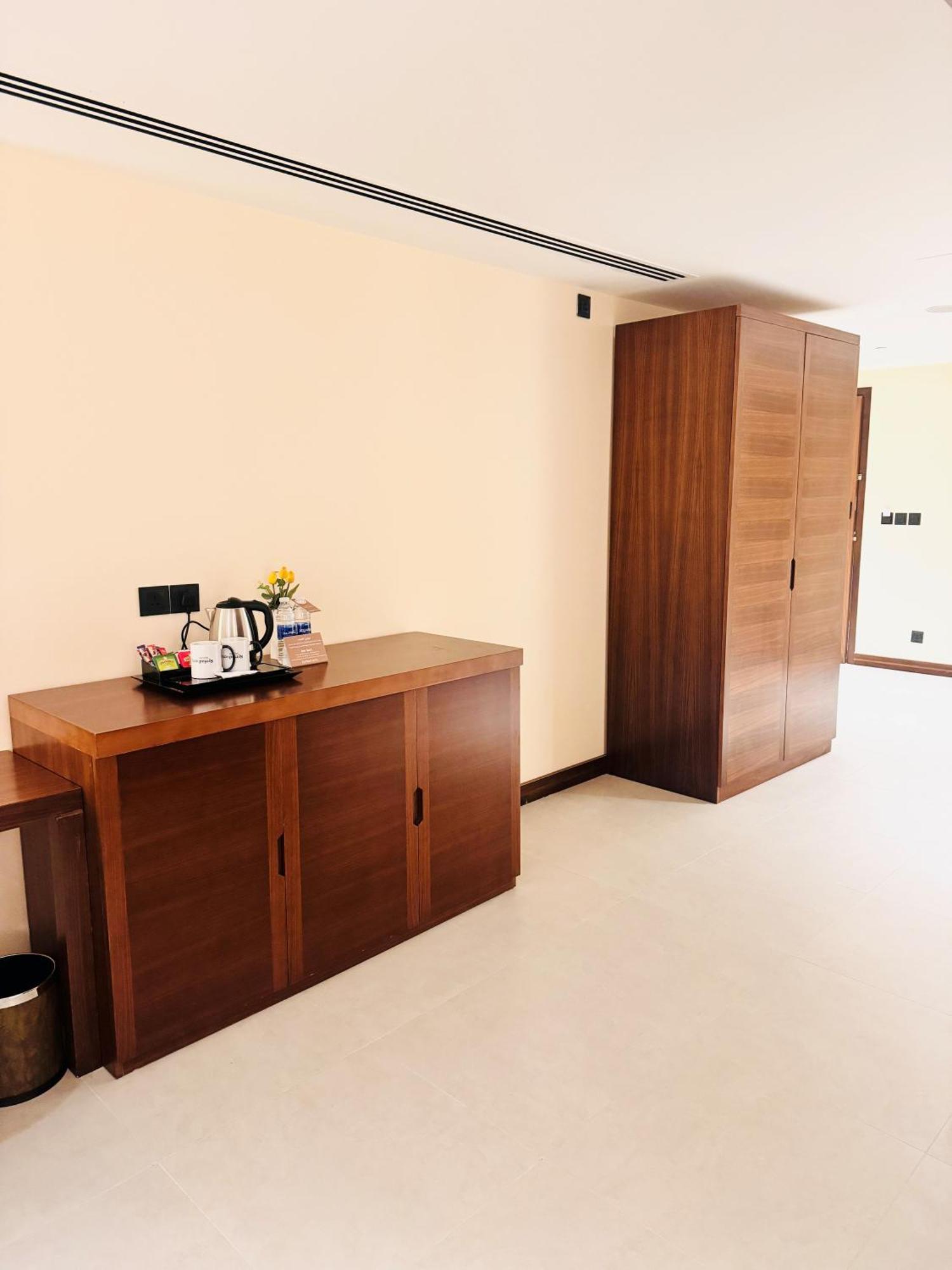 Kyriad Hotel 살랄라 외부 사진