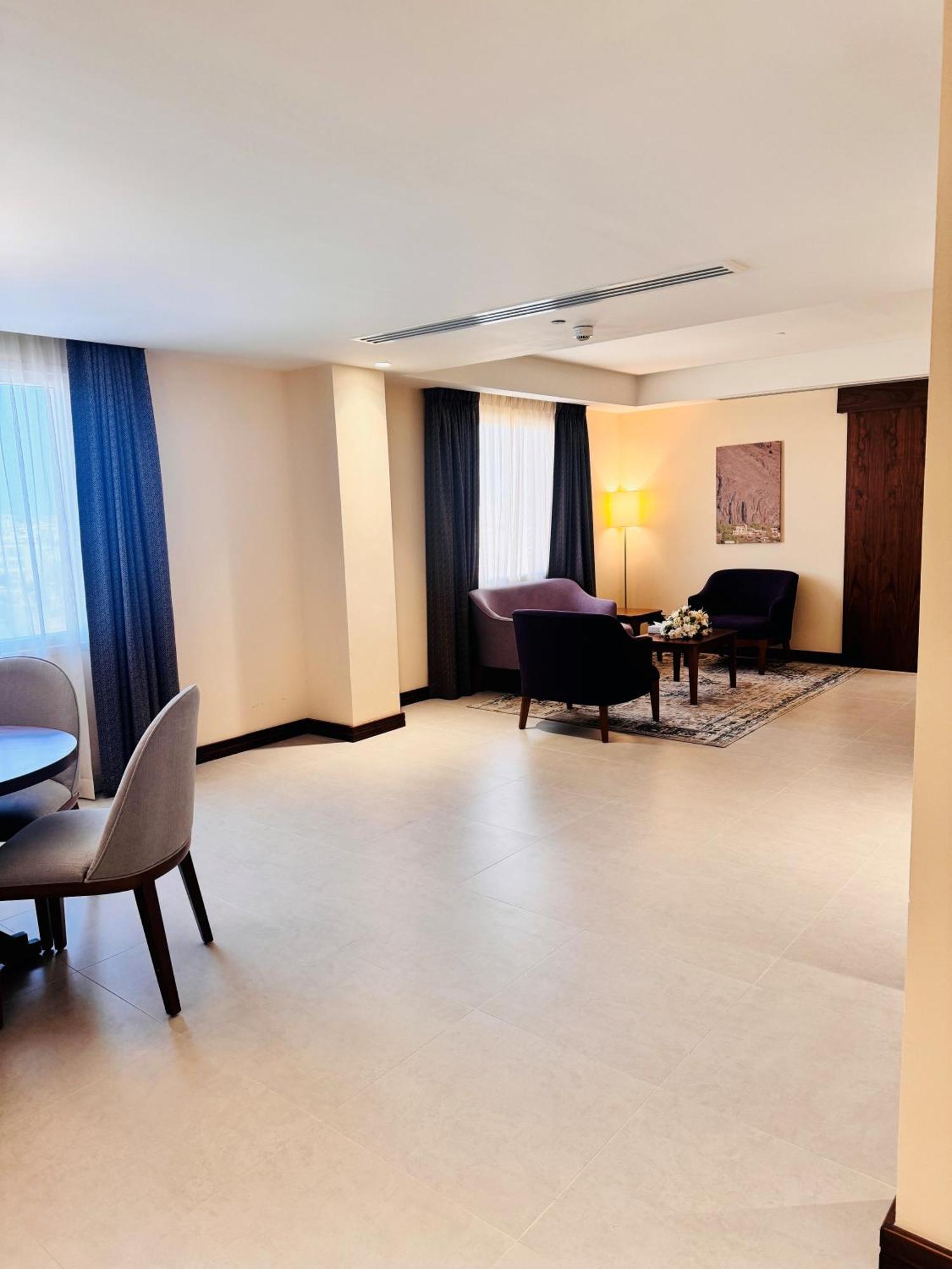 Kyriad Hotel 살랄라 외부 사진